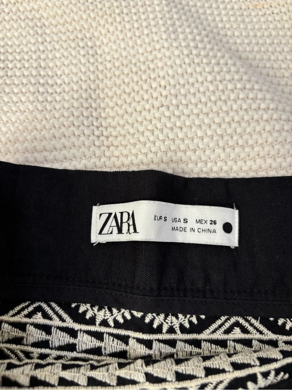 Zara Black Skirt with White Embroidered Bands - Picture 3 of 3